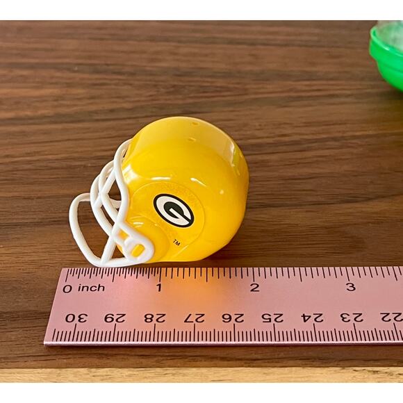 VTG NFL Mini Gumball Vending Machine Green Bay Packers Football Plastic Helmet - Picture 9 of 11